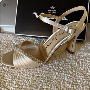 Nina Women's Cream Satin Heels